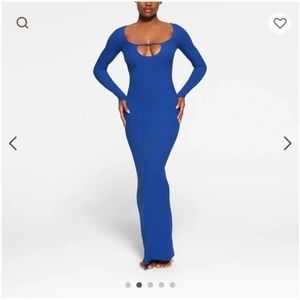 SKIMS long sleeve keyhole dress NWT